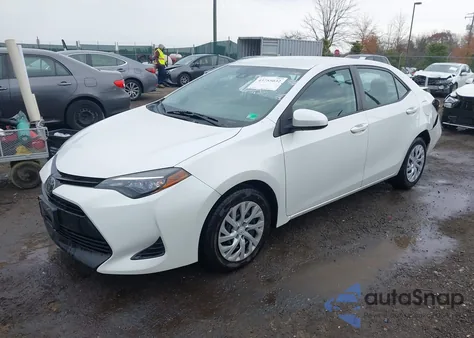 2017 Toyota Corolla Le из США, поврежденный, VIN 5YFBURHE4HP591128